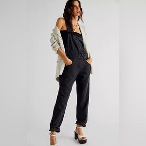 NWT - We The Free Ziggy Denim Overalls Size L - OB1194412